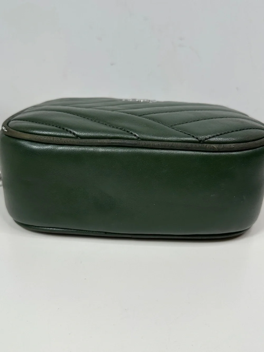 USED Tory Burch Kira Chevron Leather Camera Bag - Small In Green